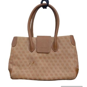 Dooney and Bourke Signature Cream Handbag